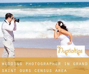 Wedding Photographer in Grand-Saint-Ours (census area)